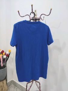 Abercrombie &amp; Fitch Athletics Tee