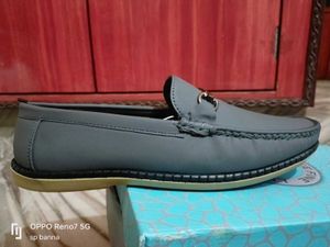 Lee Fine Gray Loafers