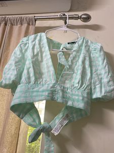 Green Top With Backless Neck