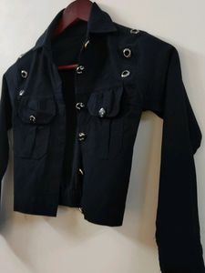 Crop shirt or jacket