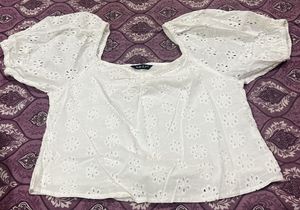 Eyelet Puff Sleeve Top