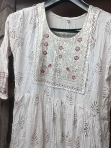 Embroidered White Kurta