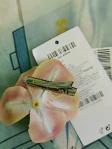 Savana Flower Hair Clip