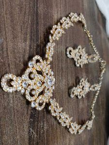 Elegant Rhinestone Necklace &amp; Earring Set