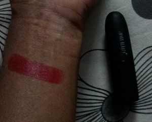 Swiss Beauty Smoking Red Lipstick