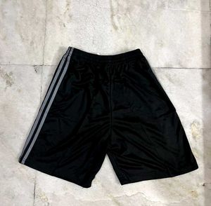 ADIDAS ARSENAL BLACK FOOTBALL SHORTS (32)