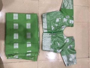 Pista Green Saree with Blouse 6 Meter