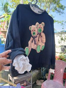 Cute Bear Graphic Sweatshirt