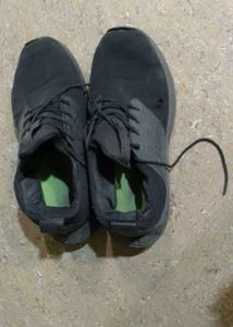 Stylish Black Casual Shoes