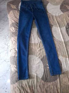 Women Blue Slim Fit High-Rise Clean Look