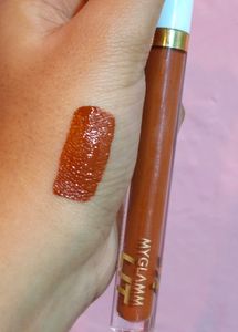 Myglamm liquid Lipstick