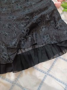 Black Pinteresty Kneelength Skirt