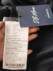 Sleeveless Black Zip-Up Hoodie