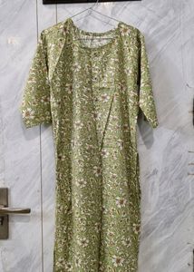Green Floral Kurti&#39;s 🎀