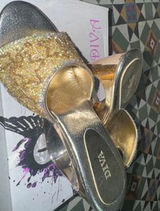 Glamorous Gold Diva Heels
