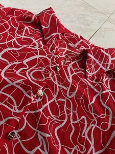 Red &amp; White Print Long Sleeve Shirt