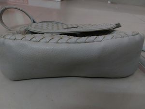 Grey sling