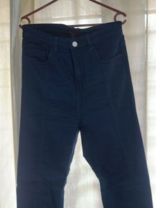 Dark Wash High-Waisted Jeans
