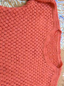 Stretchable Knitted Top For Women