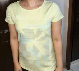Olivia Lauren Women Yellow Printed Cotton Tshirt