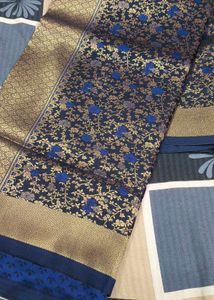 Elegant Jamla Floral Tana-Bana Soft silk Saree