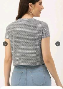 Patterned T-shirt