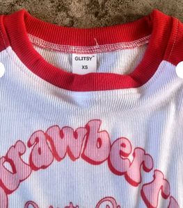 Cute Strawberry Tee❤️