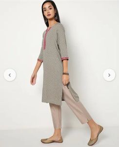 Embroidered Grey Kurta Set