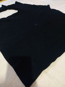 Roadster Women&#39;s Korean Black Crop Top