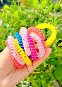 Colorful Spiral Hand Bracelet 🎀✨