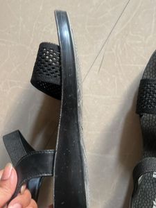 Bata Aishwarya Sandals - Size 6