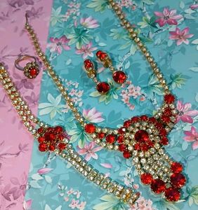 Red Jewellery Set