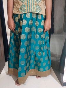 Beautiful Green Ethnic Traditional Dress Set