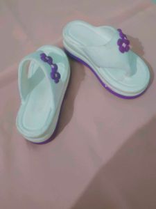 Cute White &amp; Purple Flipflops