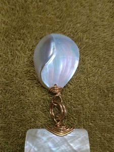 Pearlescent Beaded Necklace