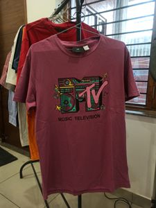 H&M Round Neck Tshirt