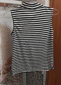 First Top (Black &amp; White Horizontal Stripes)