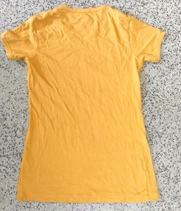 Mustard Printed T-Shirt👕🧡