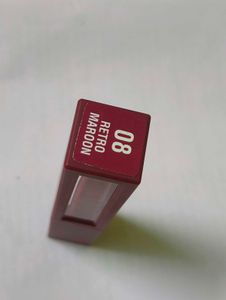 MATTLOOK Retro Maroon Lipstick