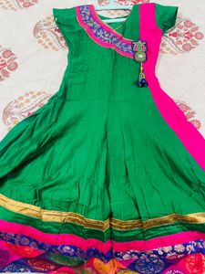 Ethnic Green &amp; Pink Kurta Set