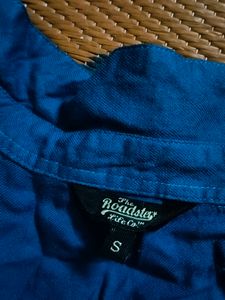 Sleevless Top Small Size