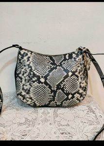 Snakeskin Crossbody Bag 💥