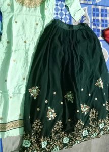Elegant Kurta Set with skirt