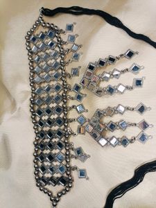 brand new silver colour necklace