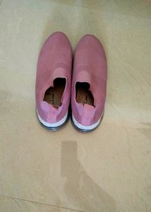 Sports Shoes