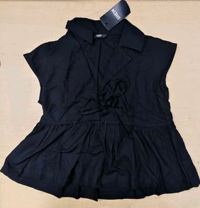 Cuban Collar Cap Sleeve Tie-Up Neck Peplum Top