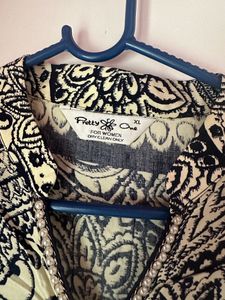 Pearl Detailed Blue And White Kurti