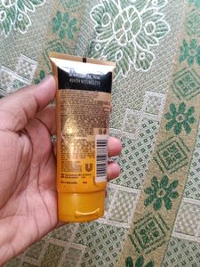 Lakme Sunscreen