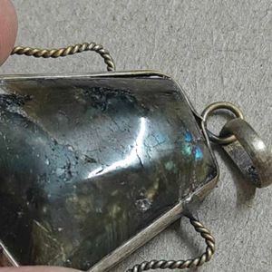 Labradorite Pendant