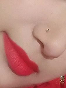 Gold Nose Pin